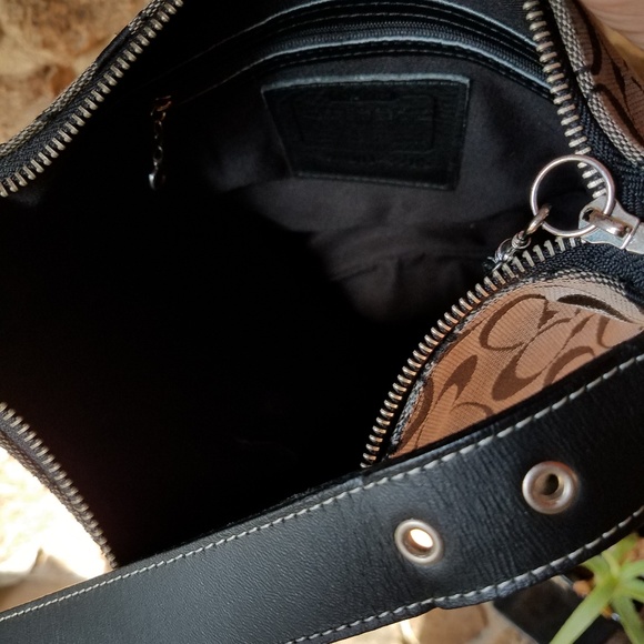 Coach Purse - Picture 4 of 7